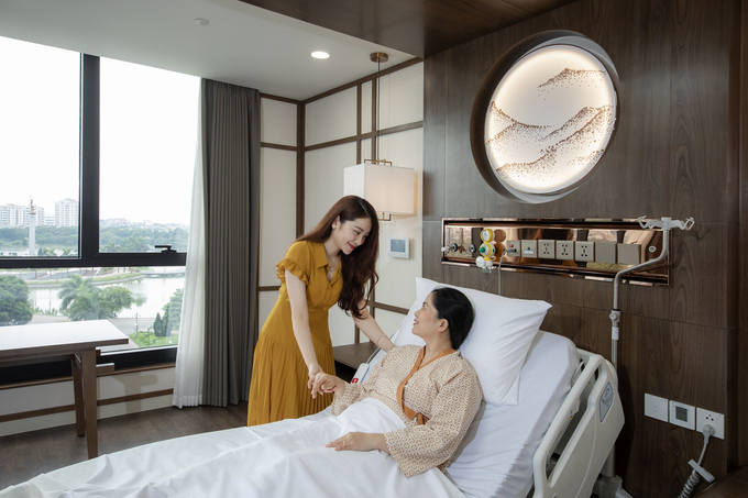 Con cái hoàn toàn yên tâm với các dịch vụ chăm sóc sức khỏe chất lượng cao tại Sun Urban City. Ảnh minh họa