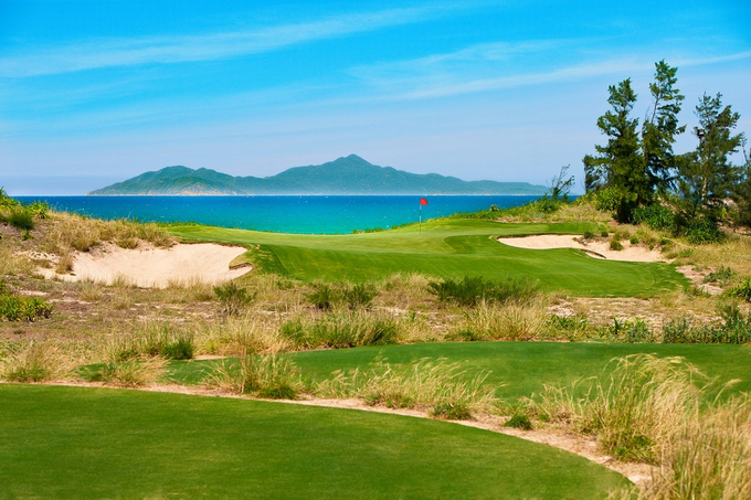 Hố 16, Norman Course tại Legend Danang Golf Resort