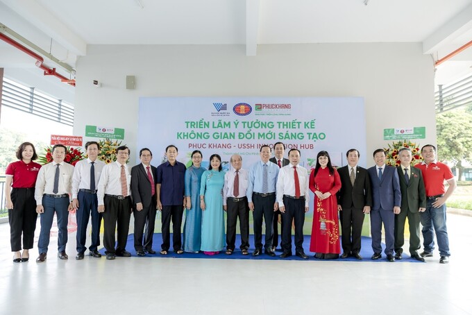 Triển lãm ý tưởng thiết kế Không gian đổi mới sáng tạo “Phuc Khang – USSH Innovation Hub” do Phuc Khang Corporation và Đại học Khoa học Xã hội và Nhân văn ĐHQG-HCM phối hợp tổ chức