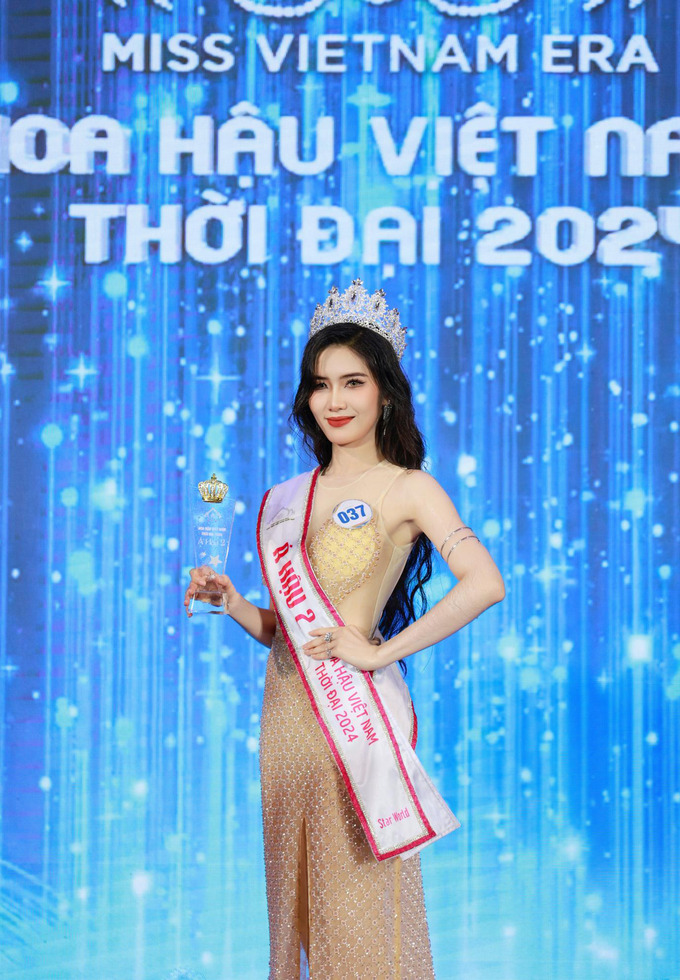 Á hậu 2 Ngô Thị Kim Bích (SBD 037), quê Cần Thơ