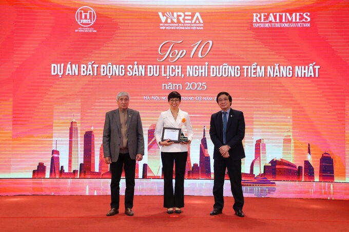 Dự án Sun Symphony Residence tại Đà Nẵng cũng được vinh danh Top 10 Nhà phát triển BĐS hàng đầu Việt Nam năm 2024.