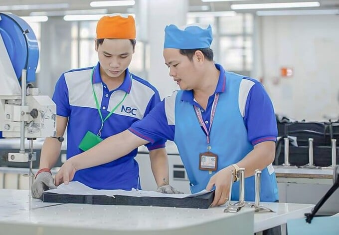 Trong bối cảnh thuế quan, ngành dệt may tích cực tìm kiến, mở rộng ở nhiều thị trường khác như Nhật Bản, Hàn Quốc và châu Âu. Ảnh: Vinatex
