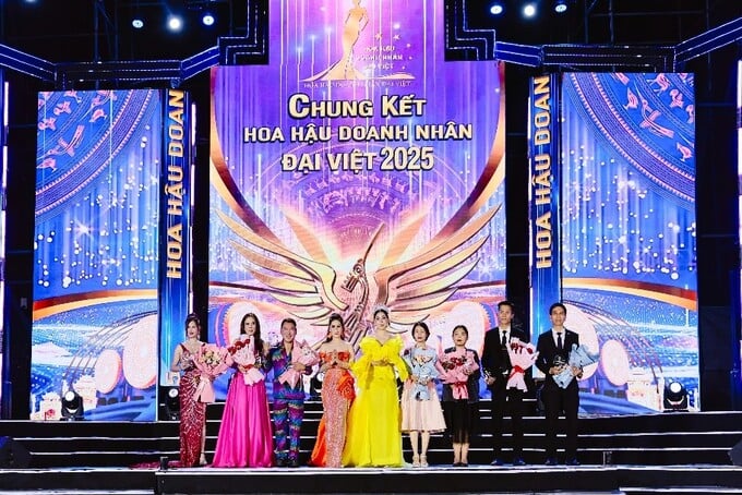 Cuộc thi Hoa hậu Doanh nhân Đại Việt có chứng nhận đăng ký bản quyền số số 10953/2023/QTG từ Cục Bản quyền Tác giả – Bộ Văn hóa, Thể thao và Du lịch.
