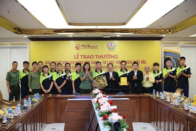 CLB Bóng bàn CAND – T&T đã đạt được thành tích xuất sắc tại Giải vô địch Bóng bàn quốc gia Báo Nhân dân lần thứ 43 năm 2025