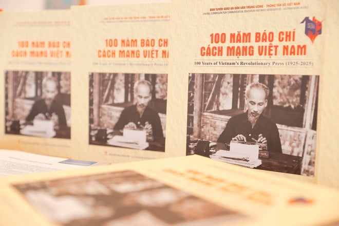 sách ảnh song ngữ