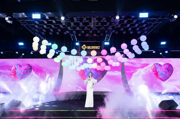 Nghệ sỹ biểu diễn tại sự kiện giới thiệu Blanca City