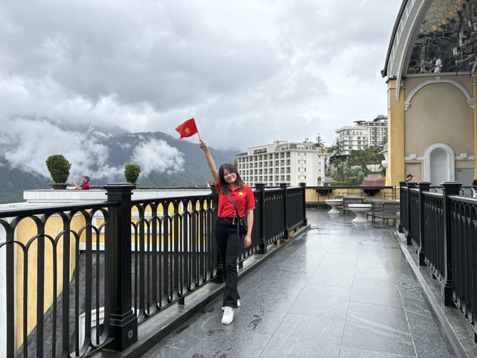 Sapa ôm lấy những tâm hồn thích mộng mơ, ai từng đến đều mang về một bản tình ca lặng lẽ.