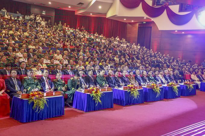 Lãnh đạo Trung ương và địa phường về dự Lễ công bố Nghị quyết, Quyết định của Trung ương và địa phương về sáp nhập đơn vị hành chính