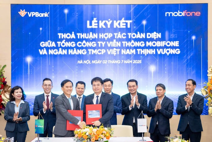VPBank - Mobifone