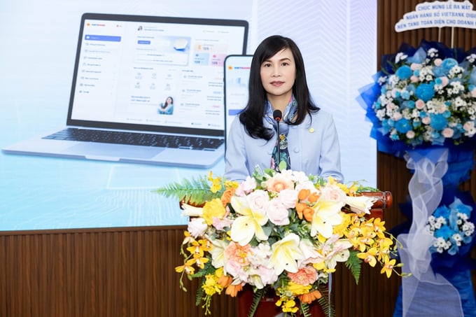 Bà Trần Tuấn Anh, Tổng Giám đốc Vietbank phát biểu tại buổi lễ