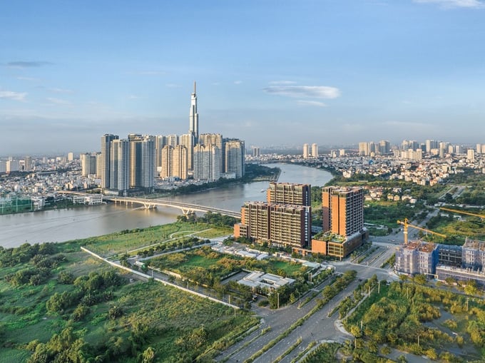 Giá bán căn hộ tại TP. HCM tăng mạnh do áp lực chi phí và nguồn cung khan hiếm.