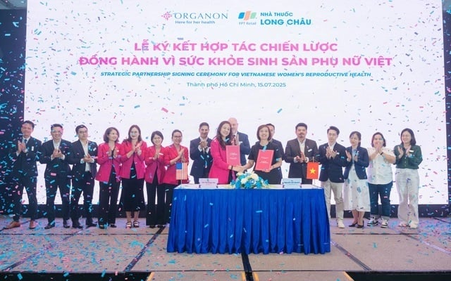 Long Châu và Organon nâng tầm hợp tác chiến lược vì sức khỏe sinh sản phụ nữ Việt Nam.