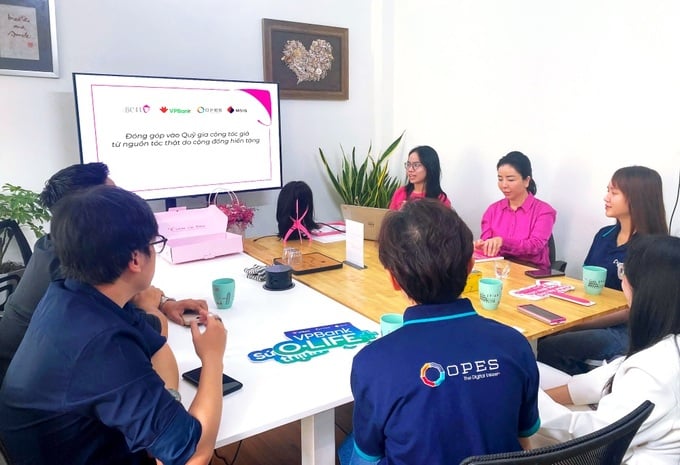 Đại diện OPES, VPBank chia sẻ mong muốn đồng hành với BCNV trong các hoạt động liên quan đến bệnh nhân ung thư tại Việt Nam