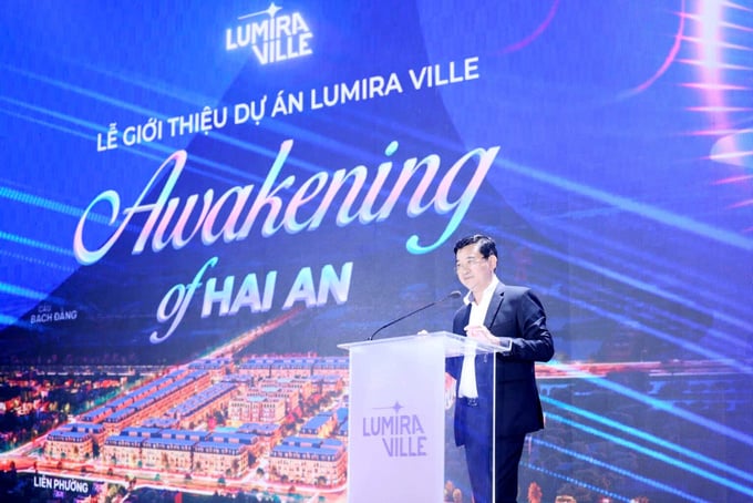 Ông Trương Văn Việt – Phó Chủ tịch thường trực HĐQT kiêm Tổng Giám đốc Công ty CP Hưng Thịnh Incons phát biểu tại sự kiện