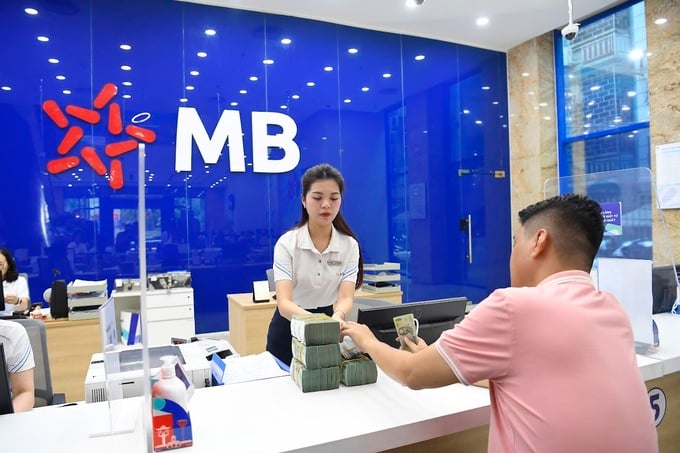 MBB chi 21.358 tỷ đồng để trả cổ tức 2024 cho cổ đông, tỷ lệ 35%.