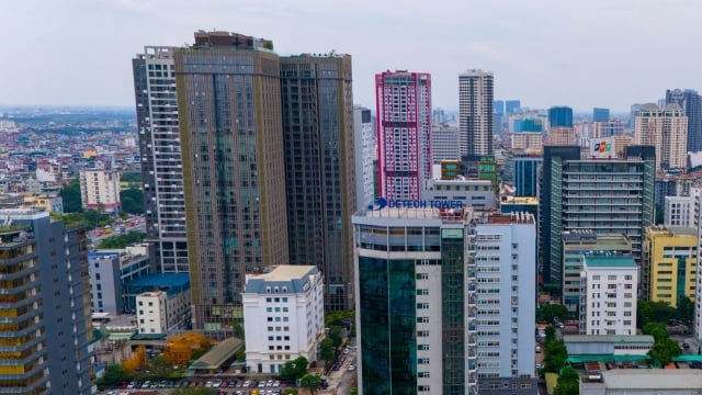Chung cư cũ gần dự án mới ở Hà Nội bị đẩy giá trung bình 50 triệu đồng/m². Ảnh minh họa.