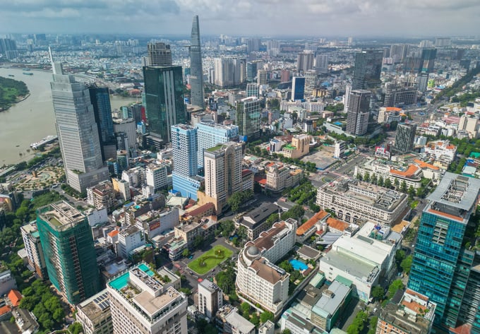 Giá nhà vẫn duy trì ở mức cao và chưa được điều chỉnh linh hoạt, làm gia tăng khó khăn trong tiêu thụ các căn hộ diện tích lớn, tổng giá trị cao.