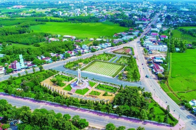 Hạ tầng ngày càng được đầu tư đồng bộ, cùng với quỹ đất dồi dào đang tạo lợi thế cạnh tranh giúp Tây Ninh nổi lên như một 