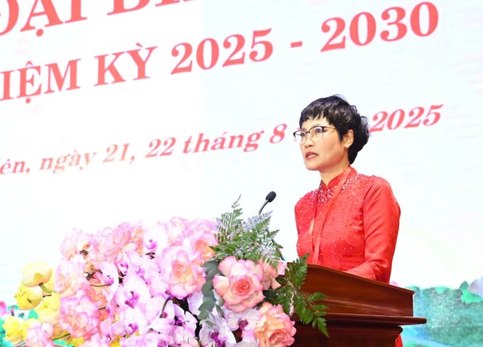 chị ngọc p kim liên