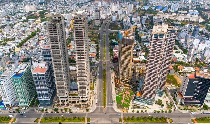 Thị trường bất động sản Đà Nẵng tháng 7/2025 cho thấy một bức tranh “đa sắc”: phân khúc căn hộ nổi bật với thanh khoản tăng mạnh, đất nền và nhà phố tiếp tục chật vật trong khi bất động sản nghỉ dưỡng vẫn chưa thể phục hồi. Ảnh minh họa.