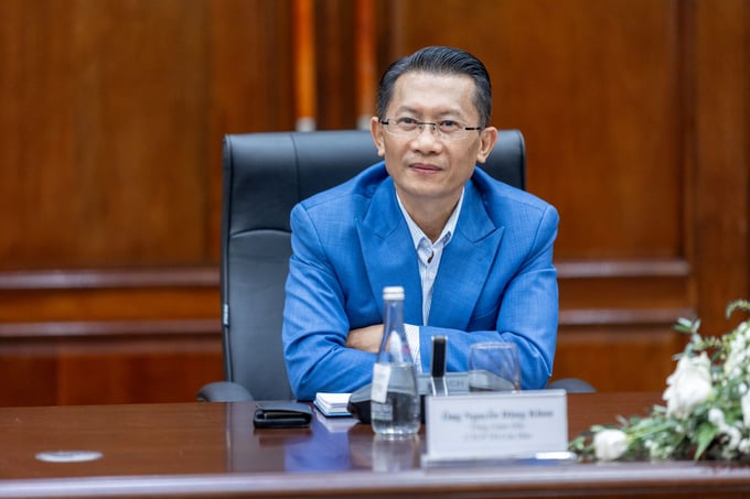 Anh 2-20