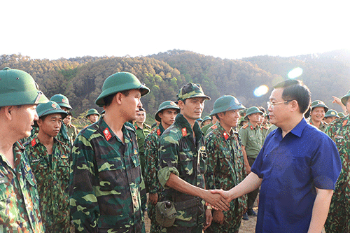 Phó Thủ tướng Vương Đình Huệ làm việc tại Hà Tĩnh