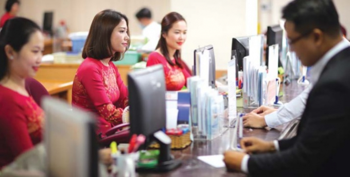 Tại thời điểm cuối tháng 3/2020, Saigonbank đang có 1.366 cán bộ nhân viên với mức lương bình quân 13 triệu đồng/người.