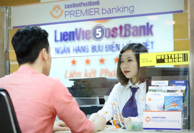 LienVietPostBank trở thành ngân hàng đầu tiên được HOSE chấp thuận niêm yết cổ phiếu trong năm 2020