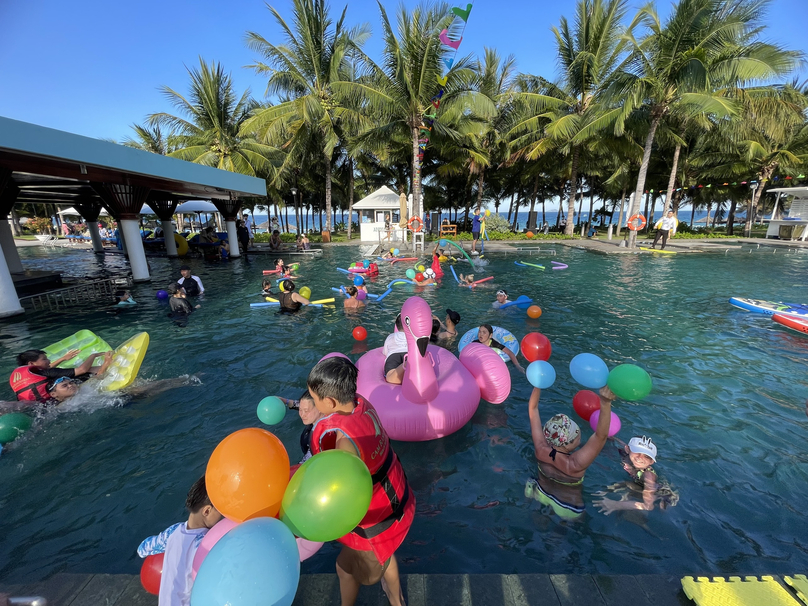 Ảnh 1: Cam Ranh Riviera Beach Resort & Spa tưng bừng hoạt độn mùa hè