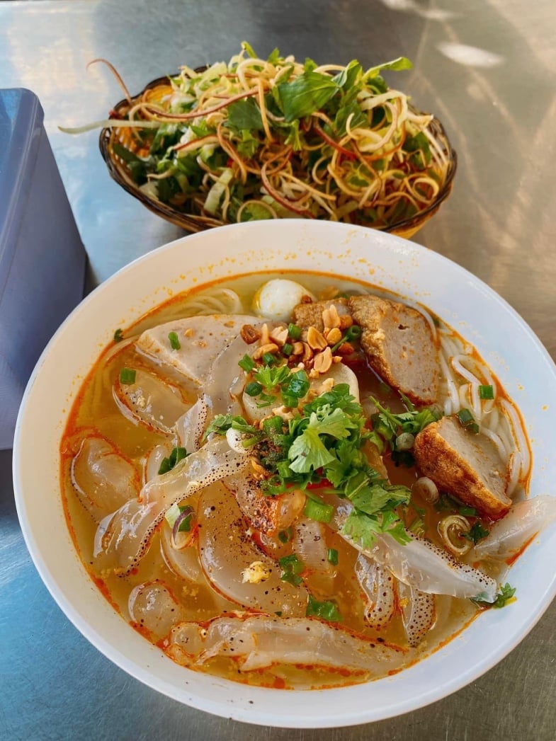 Bún sứa
