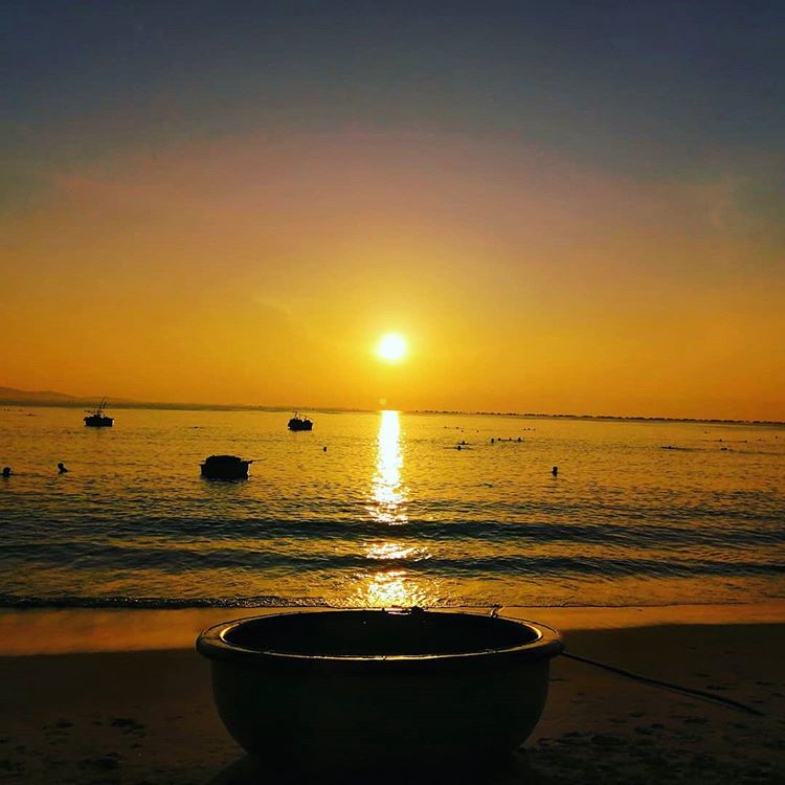 Biển Bình Sơn