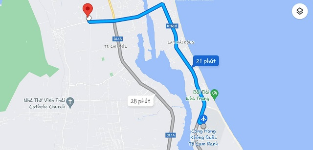 Khoảng cách từ Sân bay Quốc tế Cam Ranh tới Trung tâm huyện Cam Lâm là khoảng 15 km