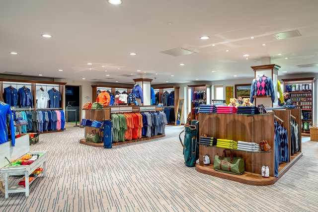 Cửa hàng proshop tại câu lạc bộ Dragon Lake Golf Club