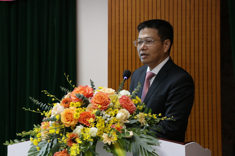 PGS.TS. Lê Hữu Doanh - Giám đốc Bệnh viện phát biểu tại hội thảo