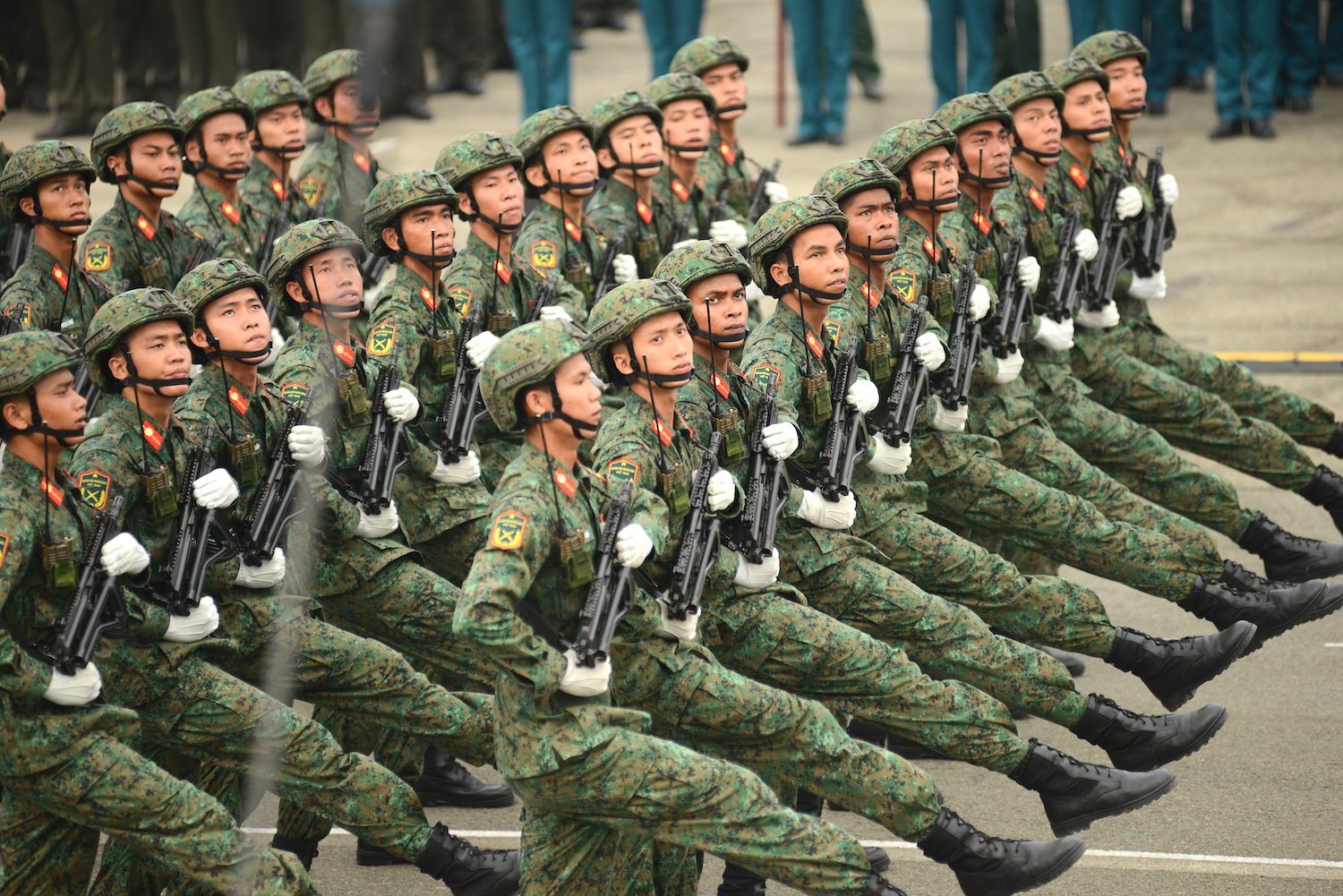 Từ tháng 9/2025, quân nhân không được làm những điều này khi dùng mạng xã hội