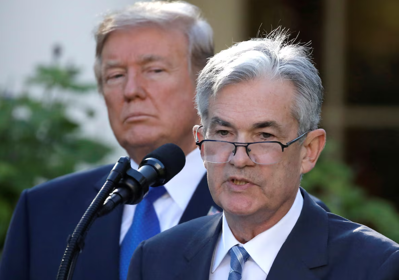 Ông Trump quay xe: Rút lại lời đe dọa sa thải Chủ tịch FED, tuyên bố thuế quan với Trung Quốc giảm đáng kể