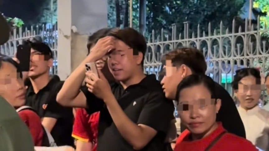 Trường Đại học HUTECH lên tiếng về clip có sinh viên vô lễ với cựu chiến binh khi xem lễ diễu binh 30/4