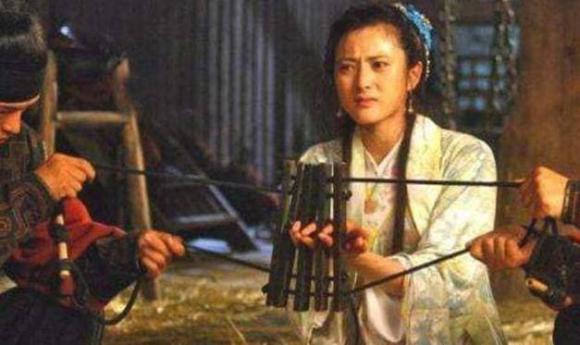  hình phạt tàn khốc thời cổ đại, Chu Nguyên Chương, hình phạt cho nữ phạm nhân