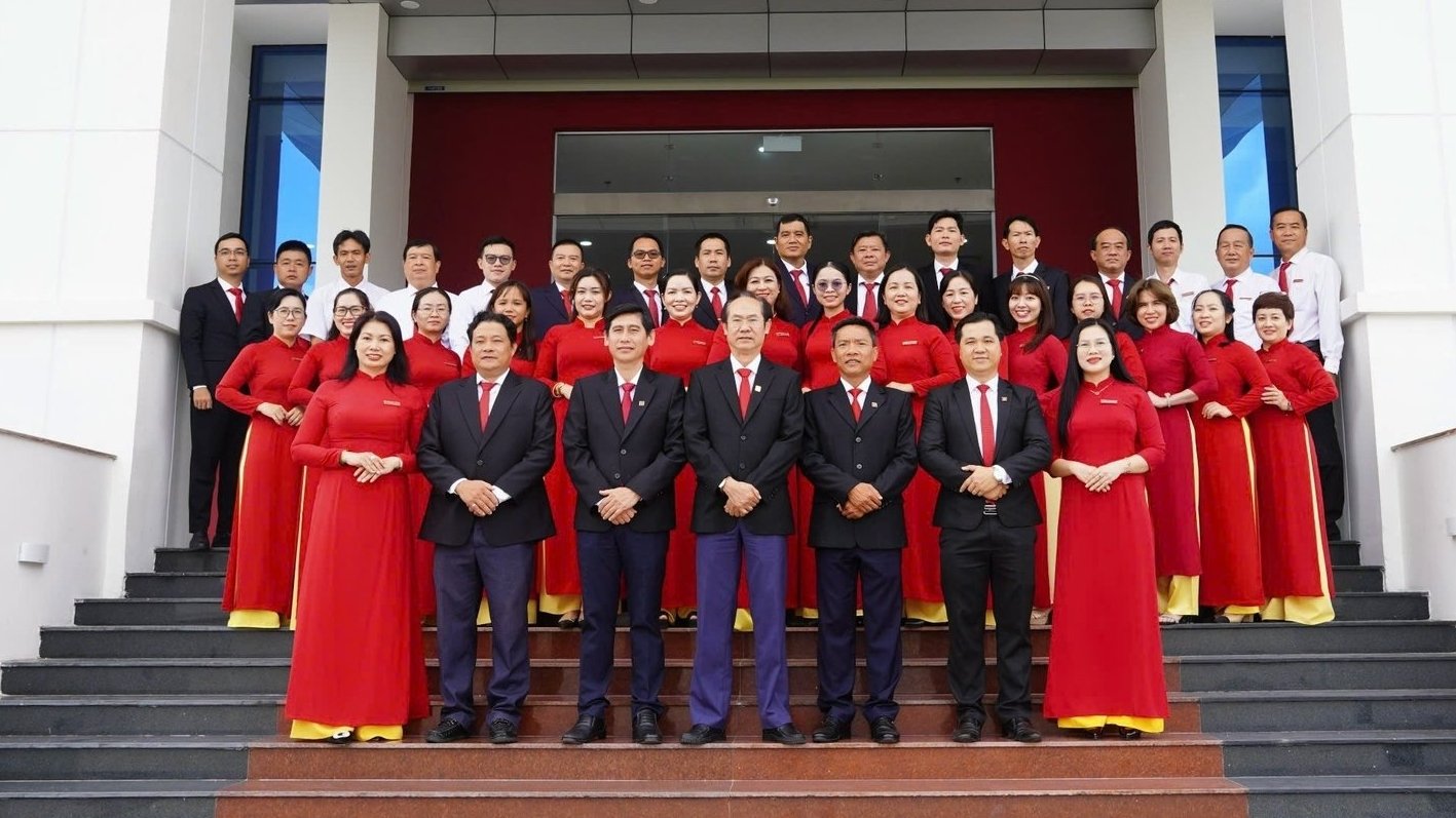 Văn phòng đại diện Agribank khu vực Tây Nam Bộ: 10 năm đồng hành và phát triển