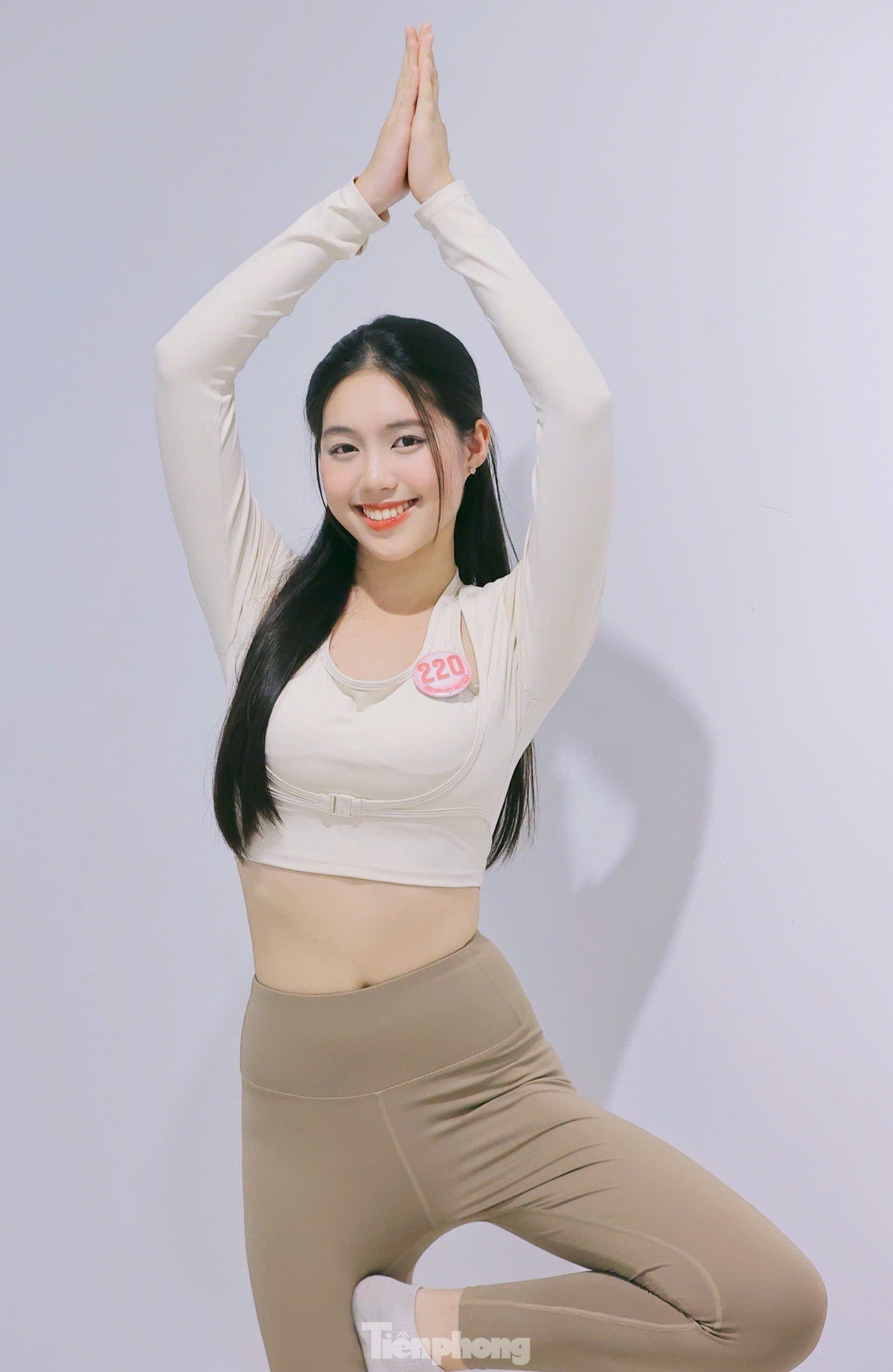 Vẻ rạng ngời của nữ quân nhân ở Hoa hậu Việt Nam ảnh 20