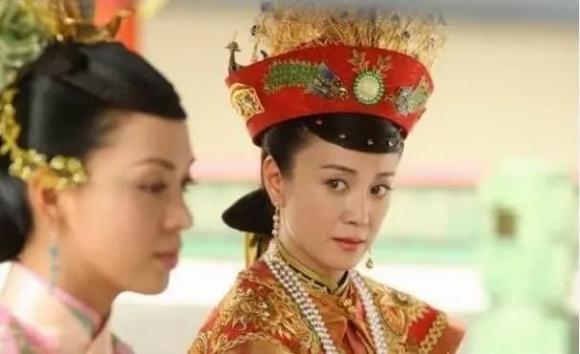 Phi tần có tốc độ thăng cấp nhanh nhất, phi tần, Hiếu Toàn Thành Hoàng hậu, Hiếu Trinh Hiển Hoàng hậu, Từ An thái hậu