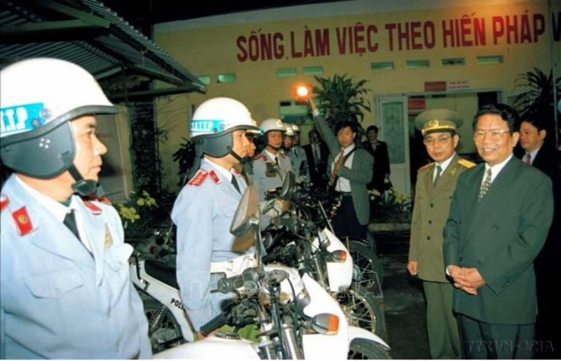 Đồng chí Trần Đức Lương - nhà lãnh đạo có nhiều đóng góp quan trọng cho sự nghiệp đổi mới, phát triển đất nước và bảo vệ Tổ quốc -0
