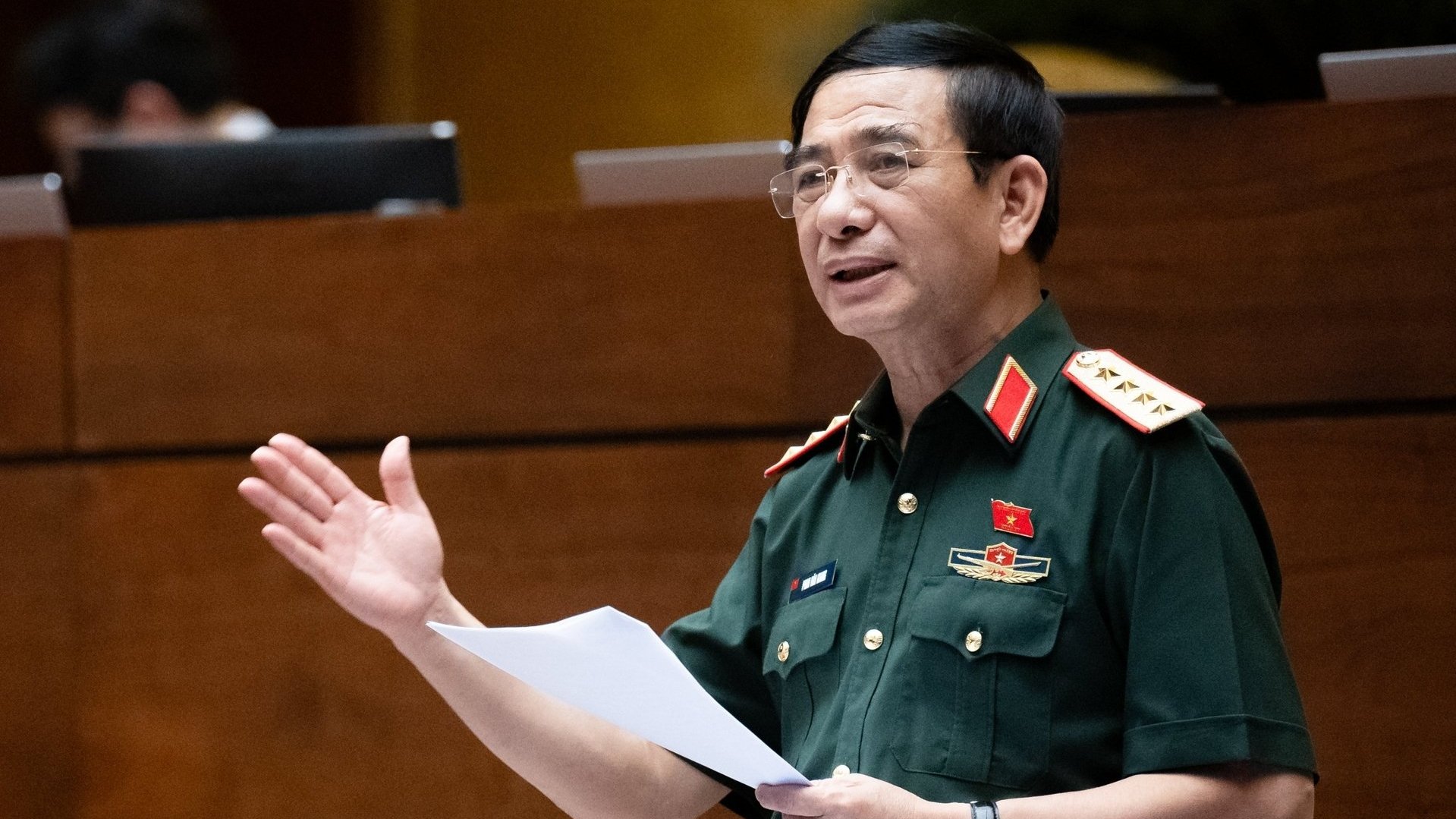 Đề xuất Thủ tướng Chính phủ đề nghị Chủ tịch nước điều động lực lượng vũ trang trong tình trạng khẩn cấp