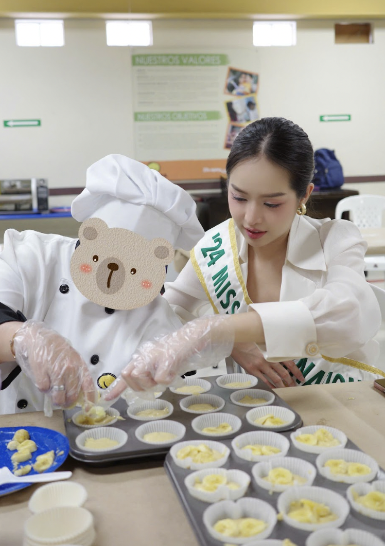 Hoa hậu quê Đà Nẵng lần đầu trải nghiệm cuộc sống của trẻ em khiếm thính – khiếm thị- Ảnh 3.