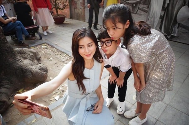 Cuộc sống của Miss Audition đầu tiên ra sao sau 19 năm đăng quang?- Ảnh 2.