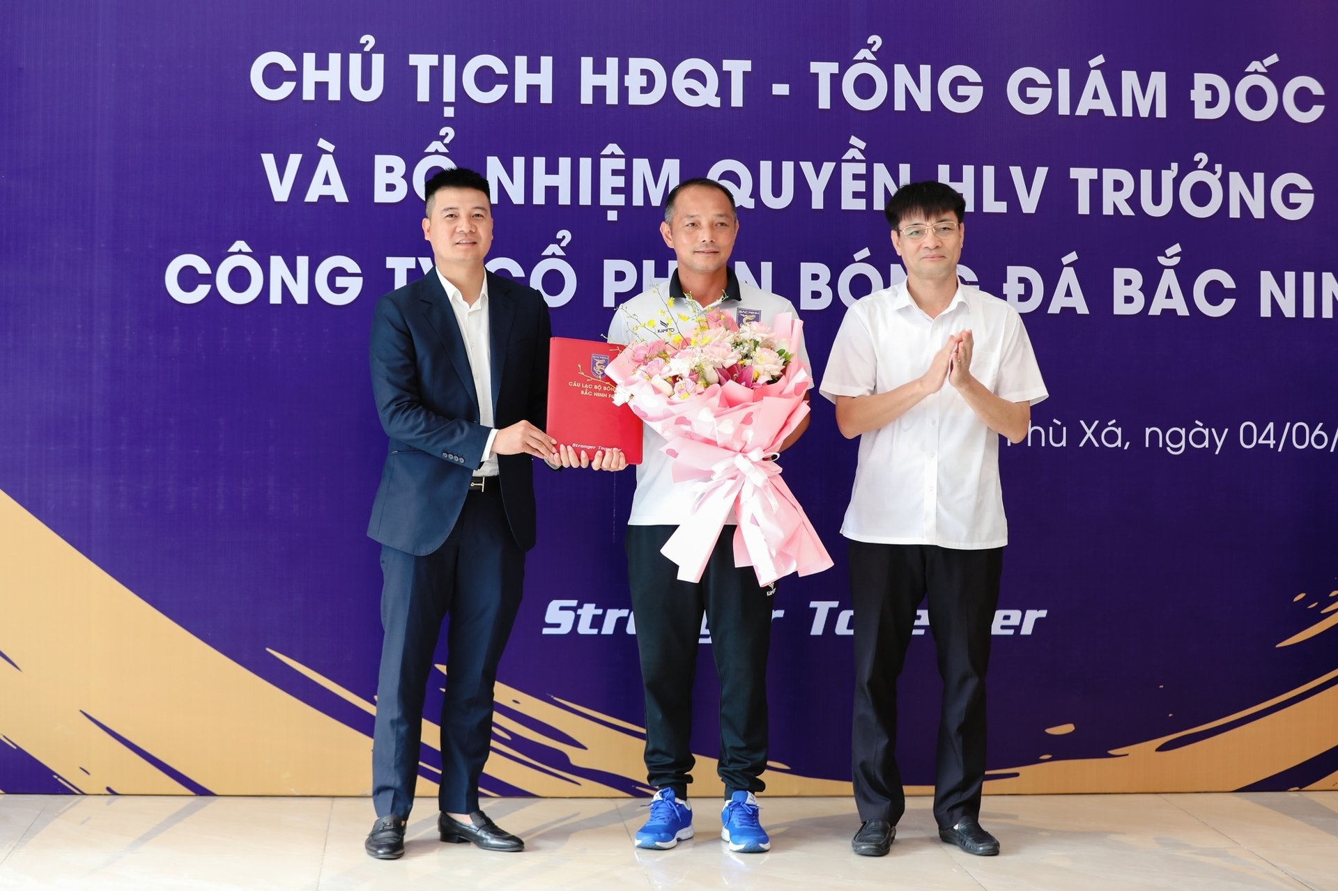 Bắc Ninh FC công bố người thay HLV Hoàng Anh Tuấn: Đầy bất ngờ!
