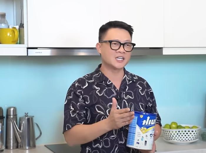 BTV Quang Minh cho rằng bị đơn vị phân phối sữa HIUP lừa dối?