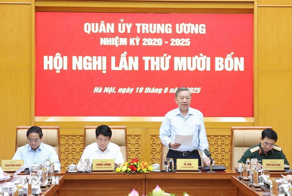 Tổng Bí thư Tô Lâm, Bí thư Quân ủy Trung ương phát biểu. (Ảnh: Thống Nhất/TTXVN)