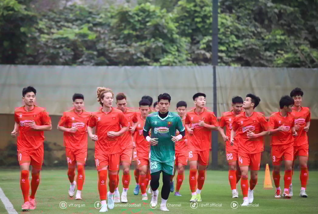 HLV Kim Sang-sik công bố danh sách U22 Việt Nam dự giải Giải vô địch U23 Đông Nam Á 2025: Có 2 cầu thủ Việt kiều