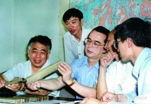 học giả điển trai nhất trung quốc, vương đức dân, ngô ngạn tổ